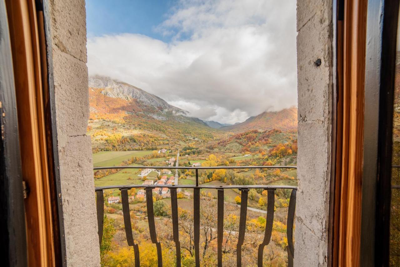 Dimora Fresilia Casa Vacanze Opi Exteriér fotografie