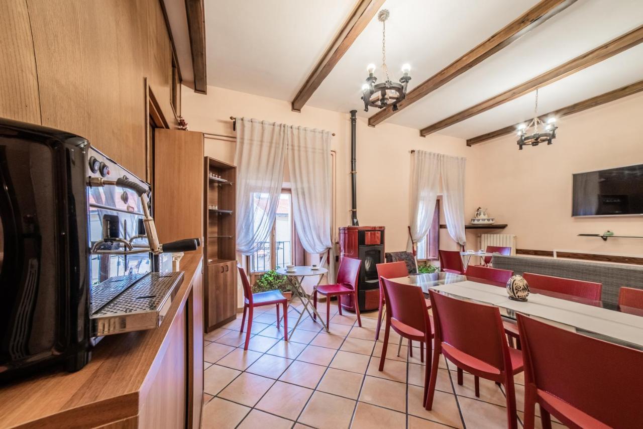 Dimora Fresilia Casa Vacanze Opi Exteriér fotografie