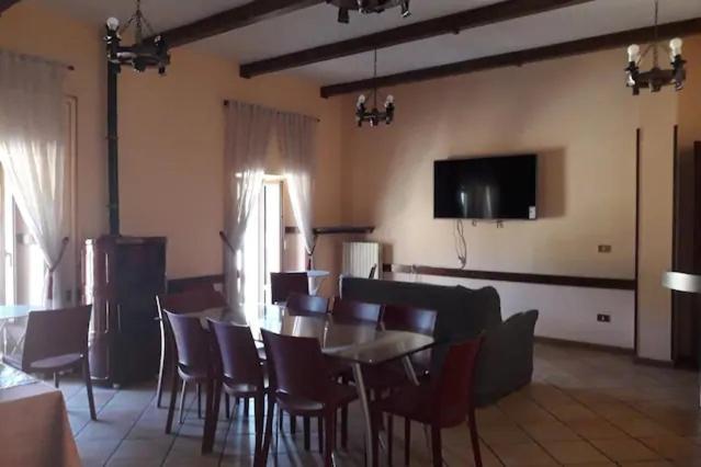 Dimora Fresilia Casa Vacanze Opi Exteriér fotografie
